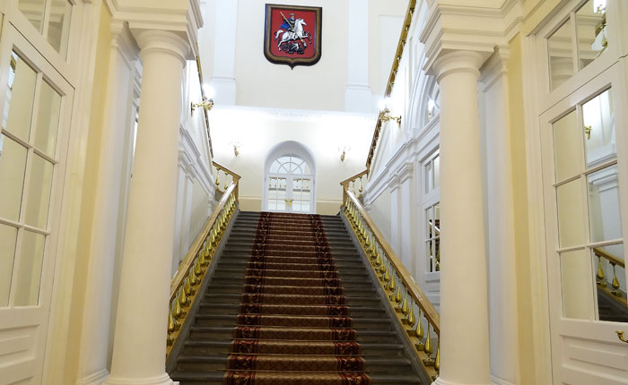 Казаковская лестница Мэрия Москвы